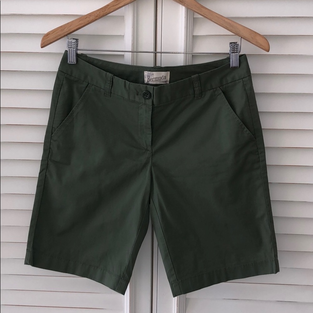 J.Crew Stretch Bermuda Chino Short Olive 9”
